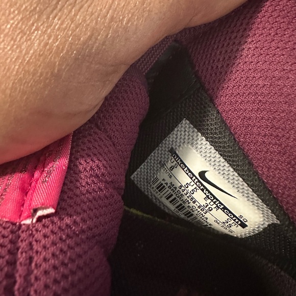 Snakeskin Nikes—Slightly Worn - Picture 9 of 9